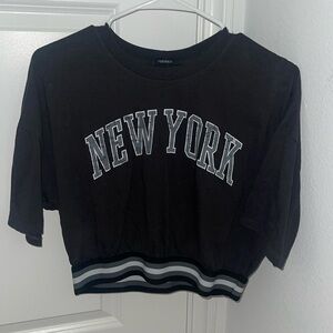 New York Cropped Short Sleeve Top